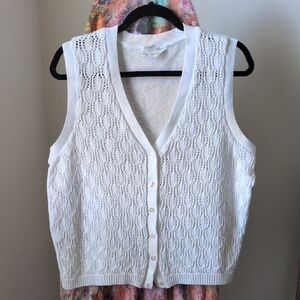 White Cable Knit Cardigan with V-Neck